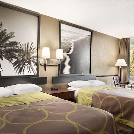 Super 8 By Wyndham אורמונד ביץ מראה חיצוני תמונה